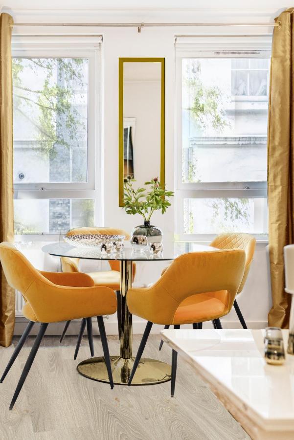Explore The Most Exquisite West-End From A Harrods Family And Couple Home Лондон Екстер'єр фото